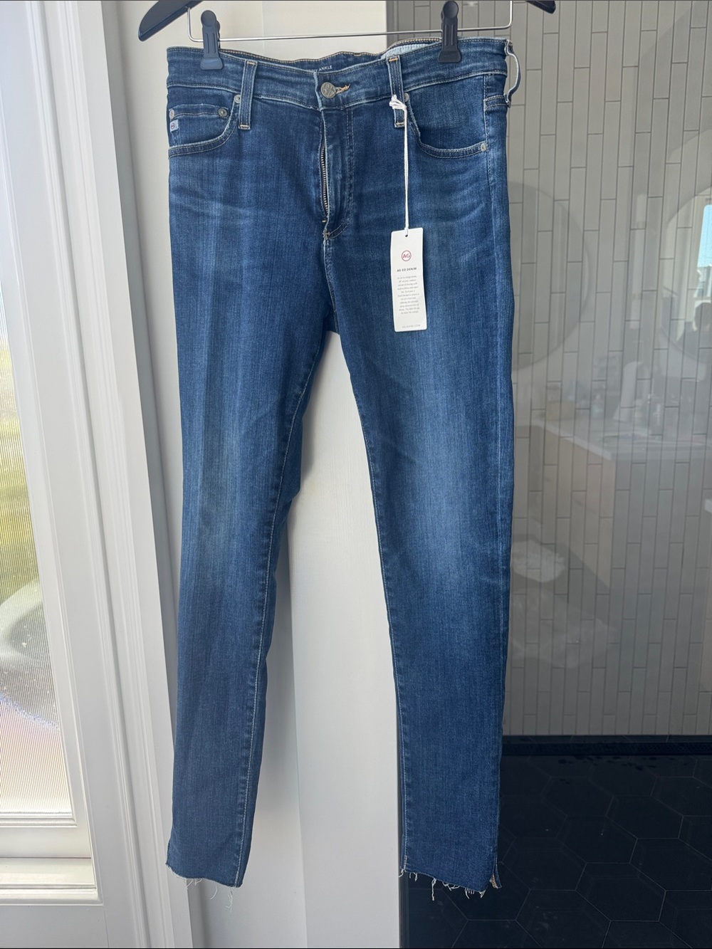 NWT AG Dark Blue Ankle Jeans